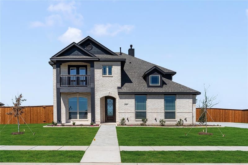 415 Birkdale Lane, Red Oak TX 75154
