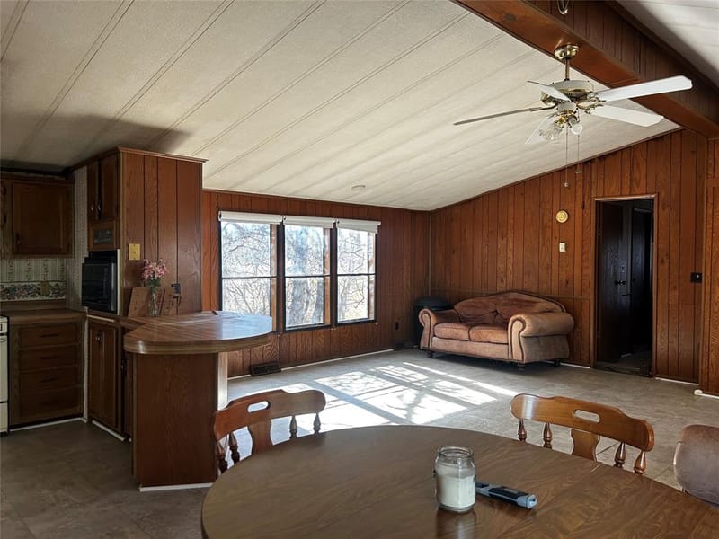 194 LAKEVIEW, Sunset TX 76270 - Photo 17
