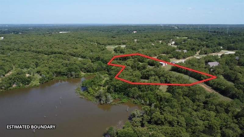 194 LAKEVIEW, Sunset TX 76270 - Photo 3
