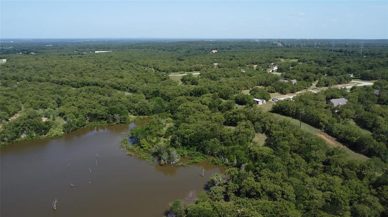 194 LAKEVIEW, Sunset TX 76270 - Photo 10