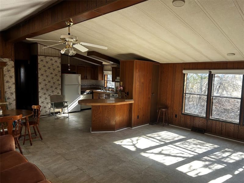194 LAKEVIEW, Sunset TX 76270 - Photo 15