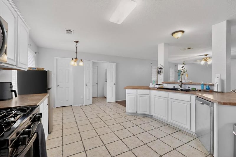 2111 Danbury Drive, Rockwall TX 75032 - Photo 11