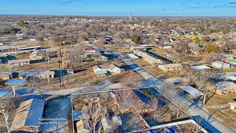 200 Louise Street, Nocona TX 76255 - Photo 21
