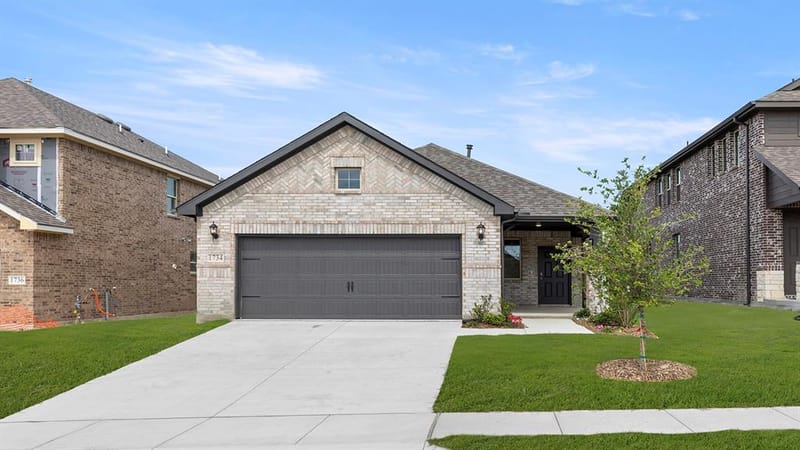 1734 Coachman Drive, Forney TX 75126