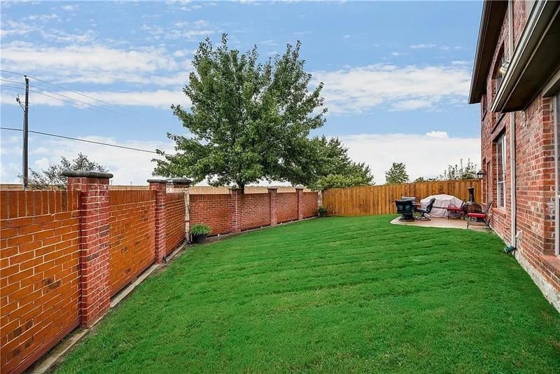 2703 Waterway Drive, Grand Prairie TX 75054 - Photo 16