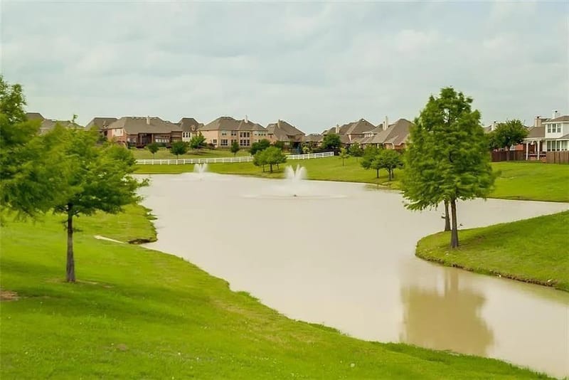2703 Waterway Drive, Grand Prairie TX 75054 - Photo 21