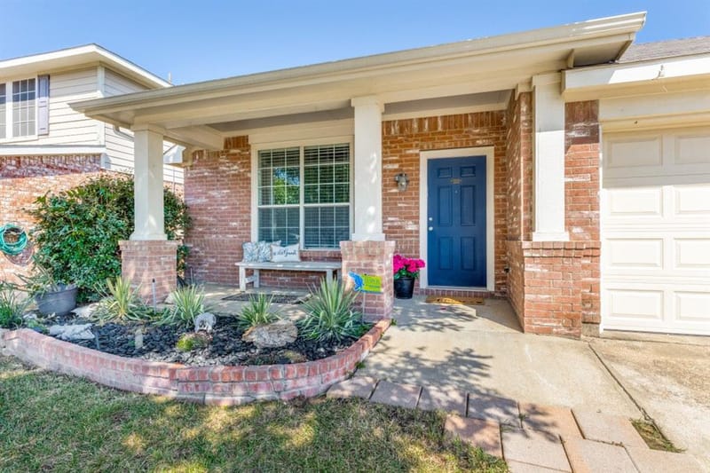 9217 Oldwest Trail, Fort Worth TX 76131 - Photo 2