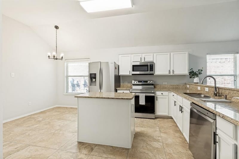 9217 Oldwest Trail, Fort Worth TX 76131 - Photo 7
