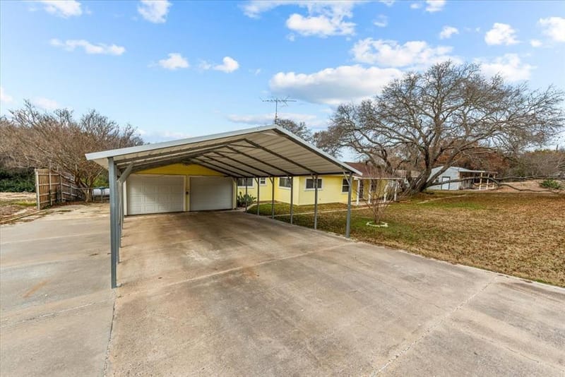 334 County Road 1296, Morgan TX 76671 - Photo 4