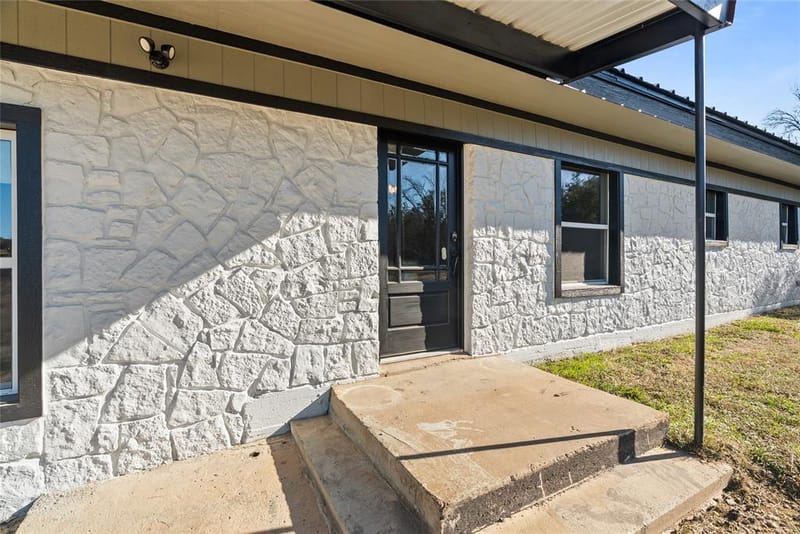 170 High Ridge Drive, Azle TX 76020 - Photo 6