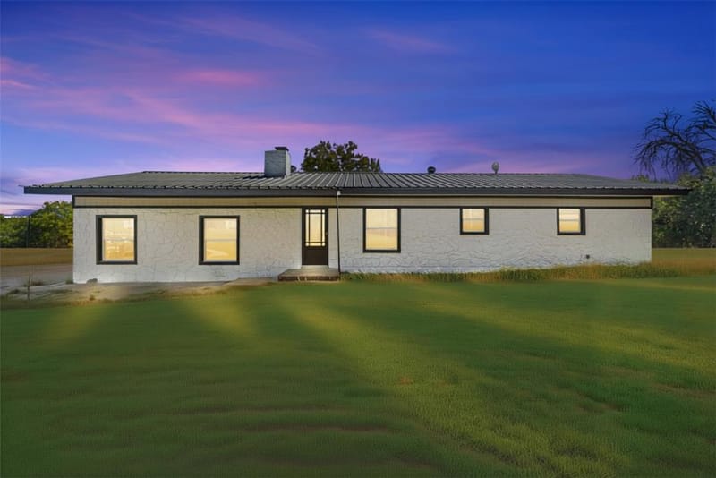 170 High Ridge Drive, Azle TX 76020
