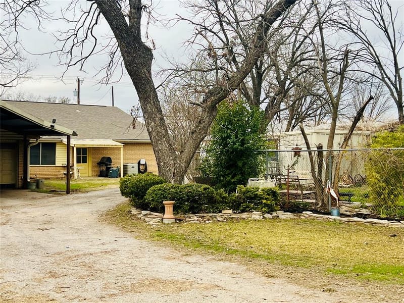 615 N Patrick Street, Dublin TX 76446 - Photo 6