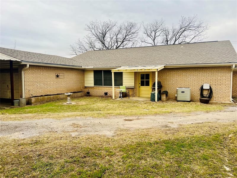 615 N Patrick Street, Dublin TX 76446 - Photo 7