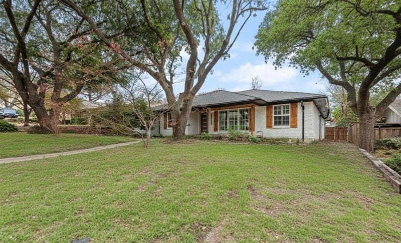 9726 Dartridge Drive, Dallas TX 75238 - Photo 7