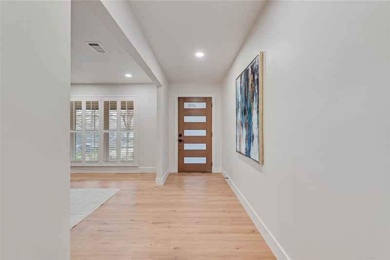 9726 Dartridge Drive, Dallas TX 75238 - Photo 9