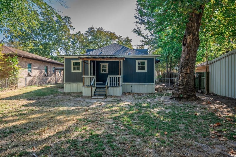607 N Pacific Street, Mineola TX 75773 - Photo 12