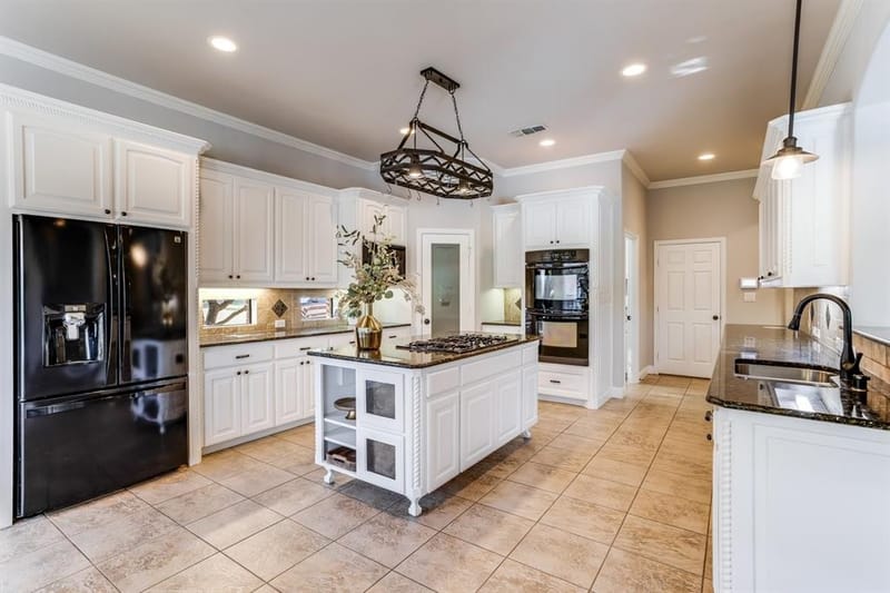 2890 Forest Drive, Celina TX 75009 - Photo 7
