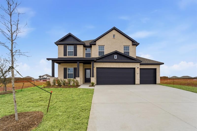 367 Bronco Drive, Waxahachie TX 75165