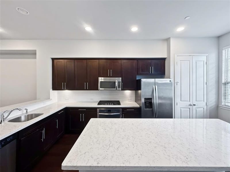 573 W Royal Lane, Irving TX 75039 - Photo 12
