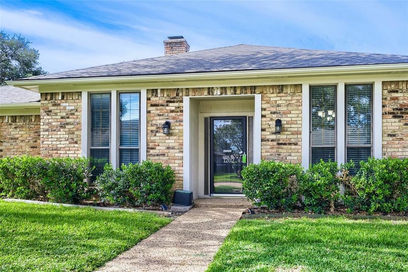 1202 E Berkeley Drive, Richardson TX 75081 - Photo 4