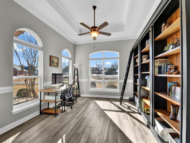 6000 Justine Court, Granbury TX 76049