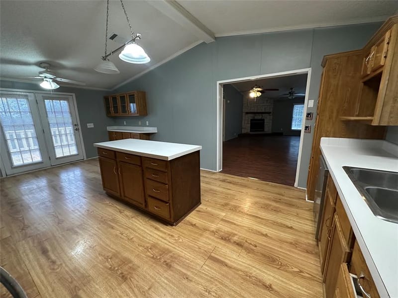 109 Canyon Valley Court, Weatherford TX 76085 - Photo 10