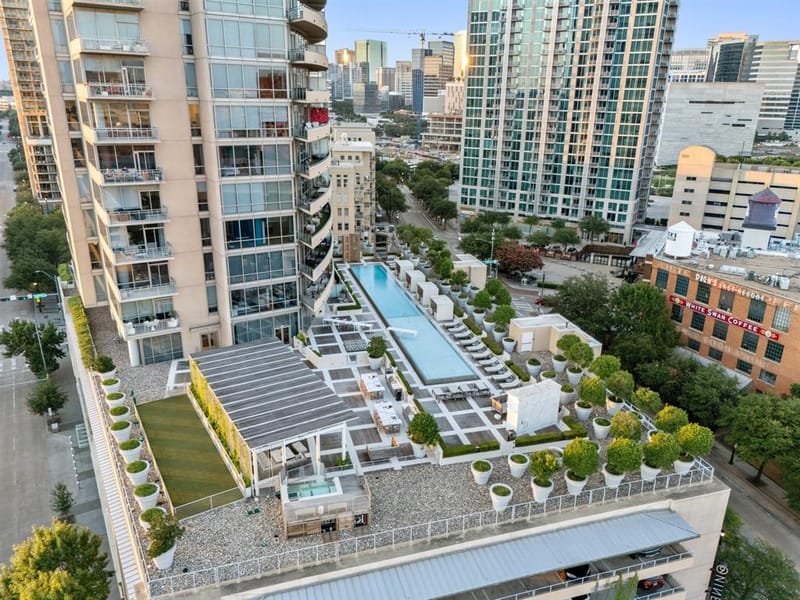 2200 Victory Avenue # 1105, Dallas TX 75219 - Photo 36