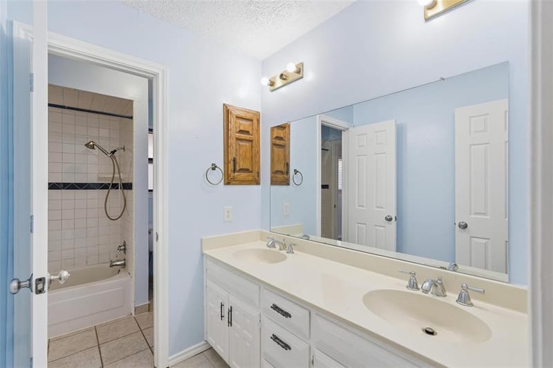 1117 E Spring Valley Road, Richardson TX 75081 - Photo 9