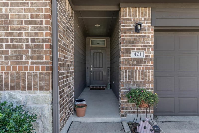 401 Evans Drive, Van Alstyne TX 75495 - Photo 5