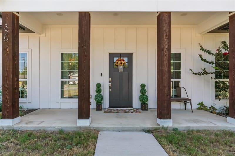 325 Berryhill Drive, Springtown TX 76082 - Photo 3