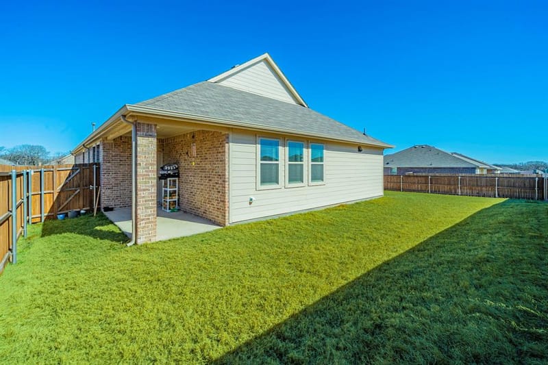 1240 Almond Road, Azle TX 76020 - Photo 23