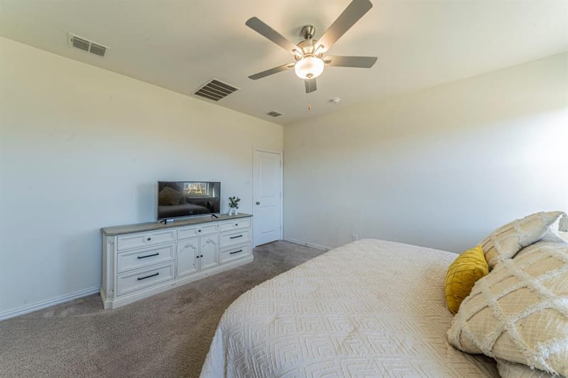 1240 Almond Road, Azle TX 76020 - Photo 13
