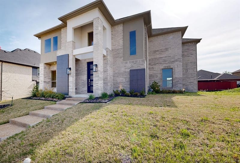 416 Newpark, DeSoto TX 75115