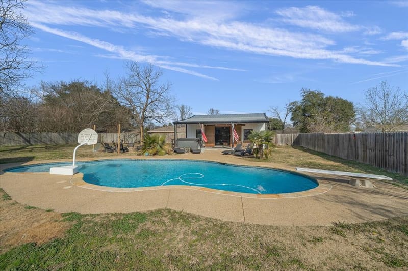 128 Colorado, Van TX 75790 - Photo 33