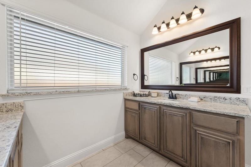 137 Fireberry Drive, Glenn Heights TX 75154 - Photo 27