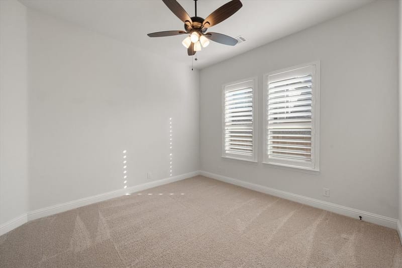 137 Fireberry Drive, Glenn Heights TX 75154 - Photo 34