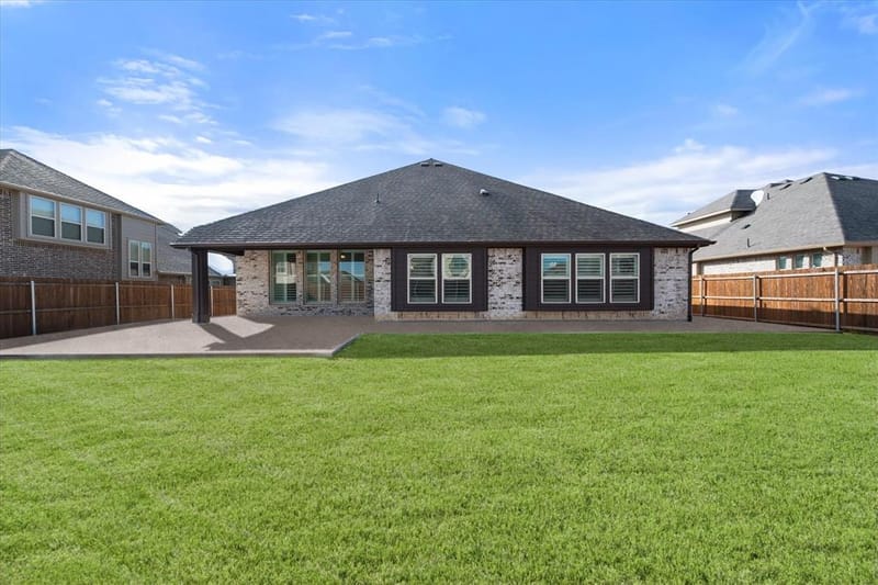 137 Fireberry Drive, Glenn Heights TX 75154 - Photo 38