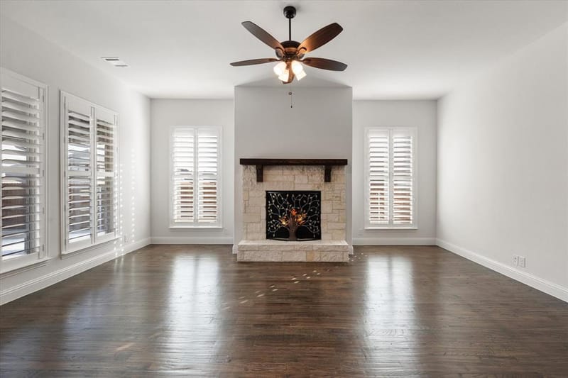 137 Fireberry Drive, Glenn Heights TX 75154 - Photo 8