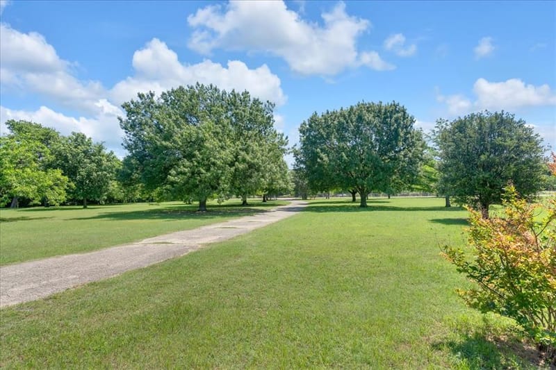 1900 S Duncanville Road, Ovilla TX 75154 - Photo 36
