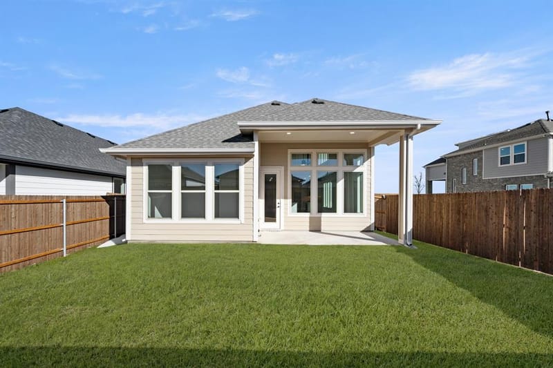 7409 Autumn Hill Drive, Denton TX 76249 - Photo 4