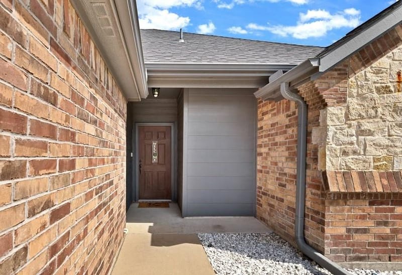 118 Cherokee Street, Greenville TX 75402 - Photo 2