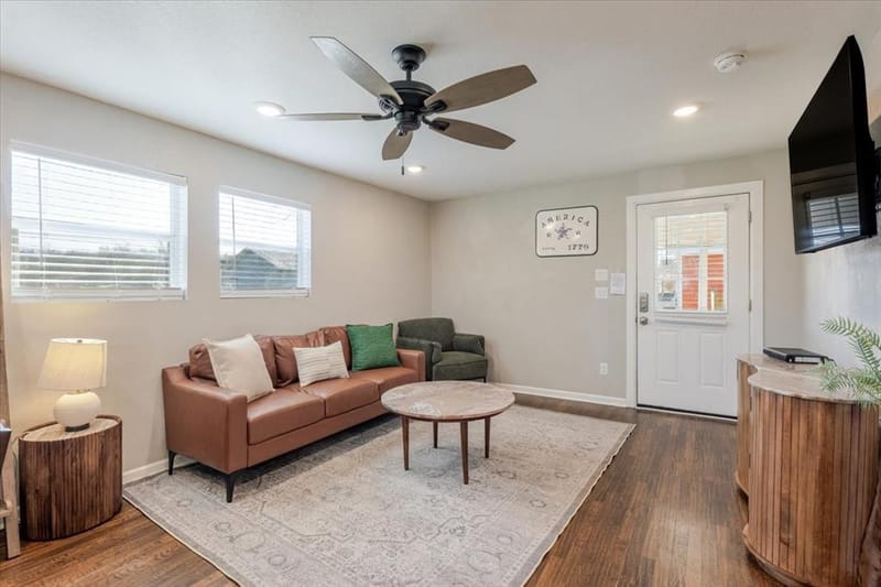 713 SE 16th Street, Mineral Wells TX 76067 - Photo 7