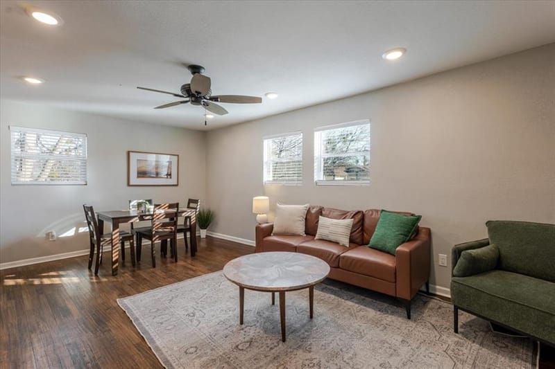 713 SE 16th Street, Mineral Wells TX 76067 - Photo 4
