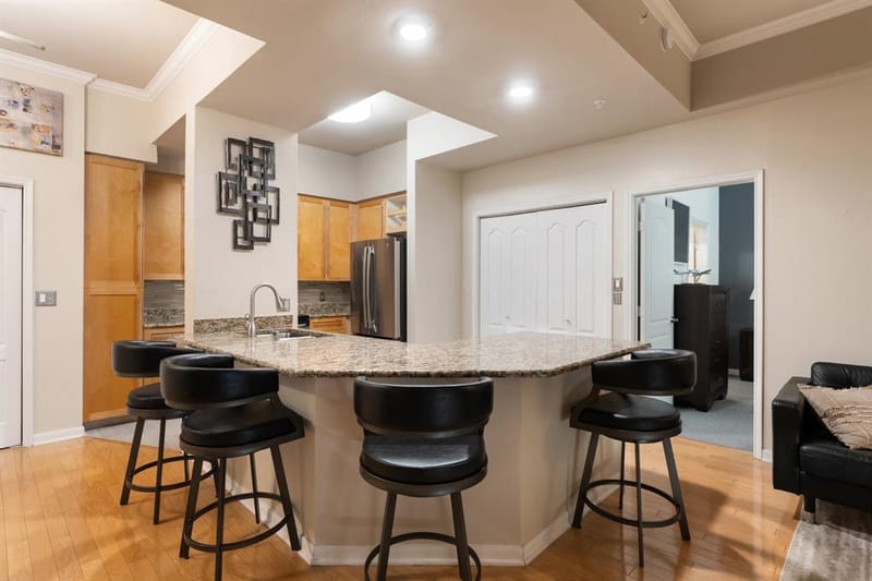 3225 Turtle Creek Boulevard # 1420, Dallas TX 75219 - Photo 13
