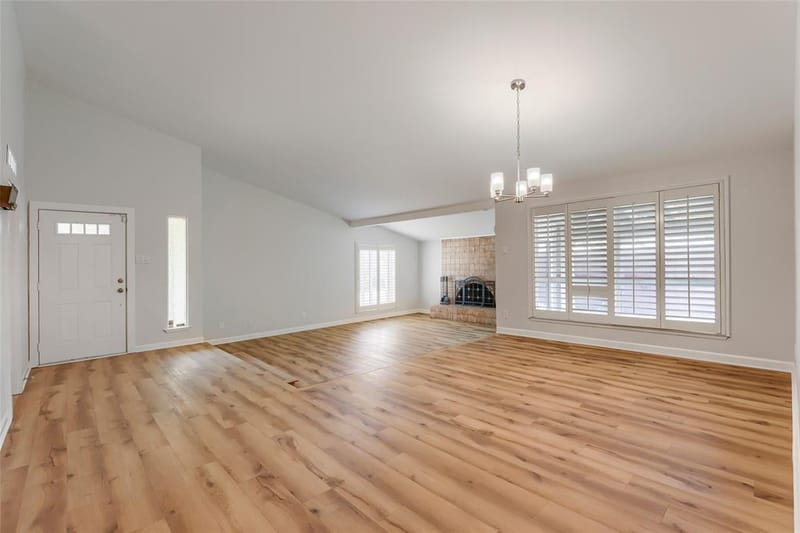 6639 Roundrock Road, Dallas TX 75248 - Photo 10