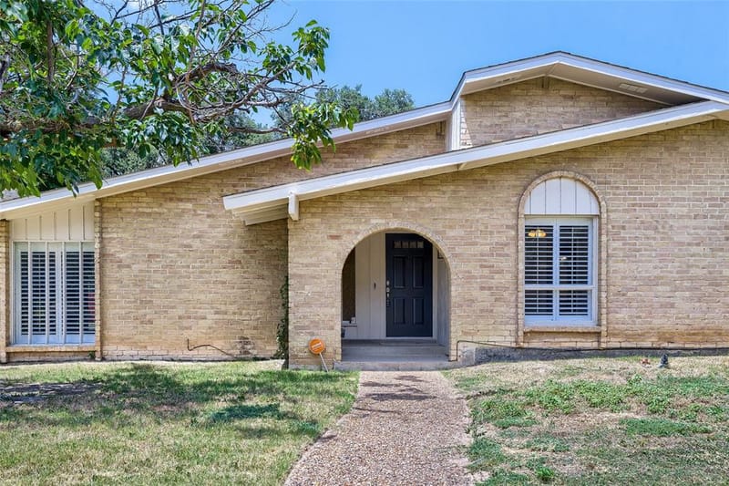 6639 Roundrock Road, Dallas TX 75248 - Photo 4