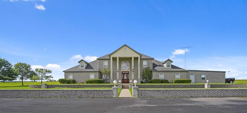 500 Fm 1198 # A, Muenster TX 76252 - Photo 2