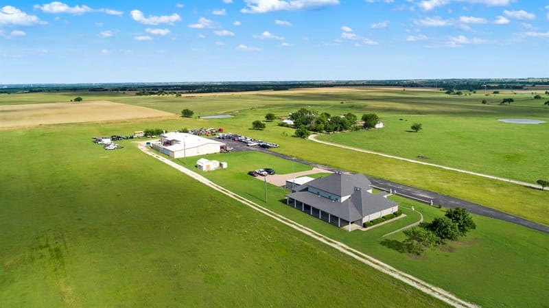 500 Fm 1198 # A, Muenster TX 76252 - Photo 6