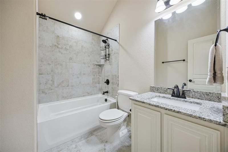 203 Oakcrest Drive, Justin TX 76247 - Photo 28