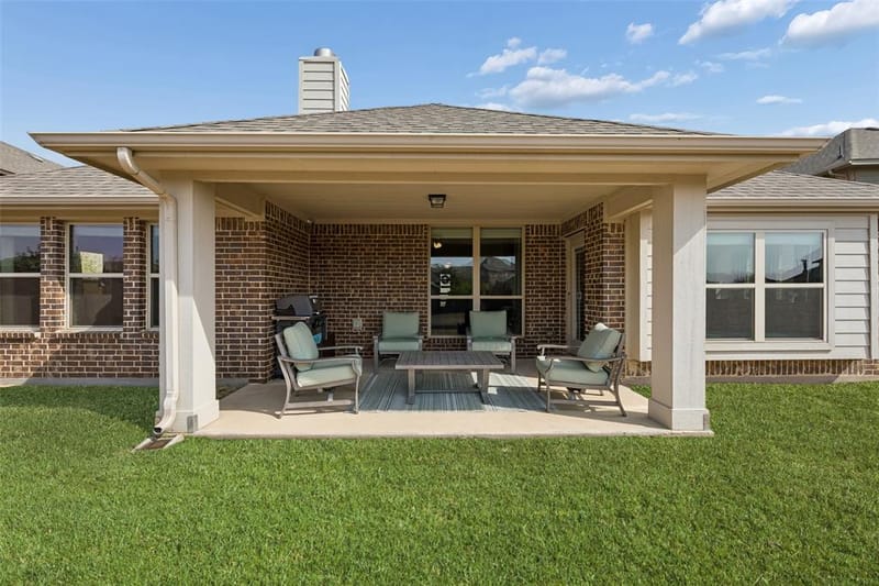 203 Oakcrest Drive, Justin TX 76247 - Photo 33